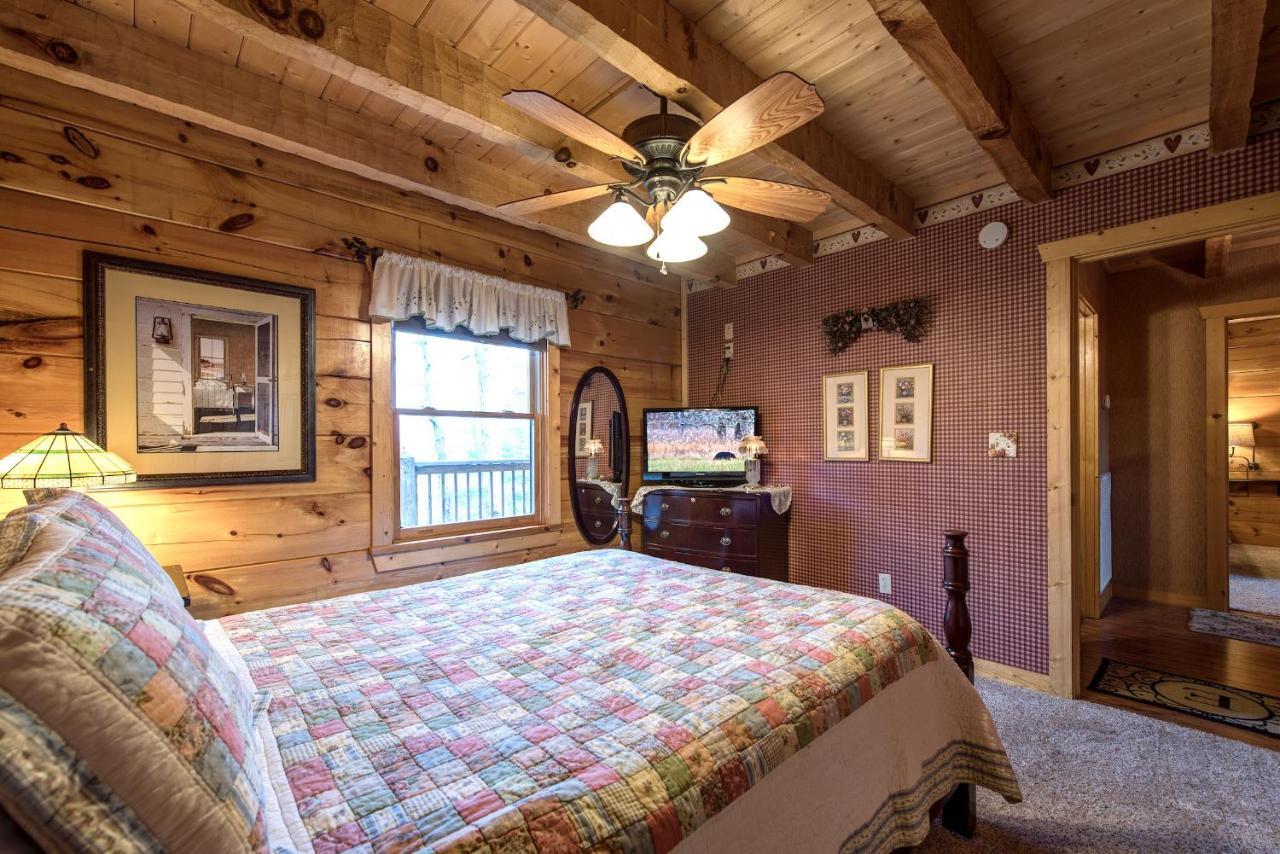 Lazy Cub Lodge Pigeon Forge Eksteriør bilde